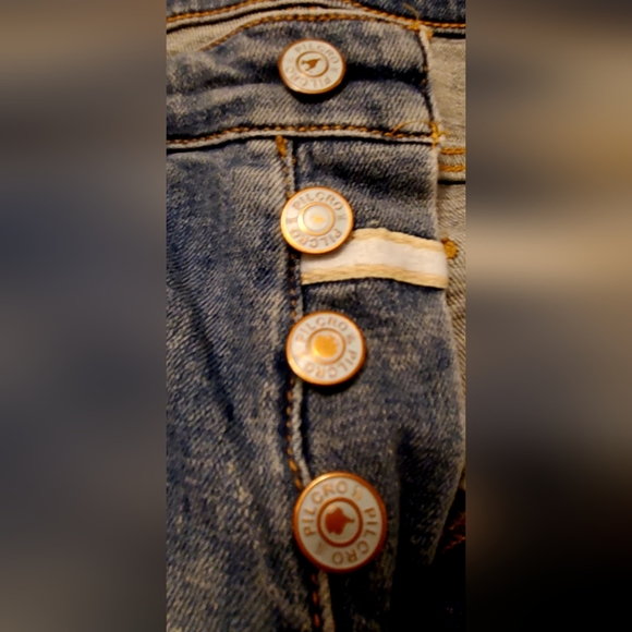 SZ 28 PILCRO BUTTON DOWN DENIM ROLLUP SHORTS FROM ANTHROPOLOGIE - Picture 3 of 8